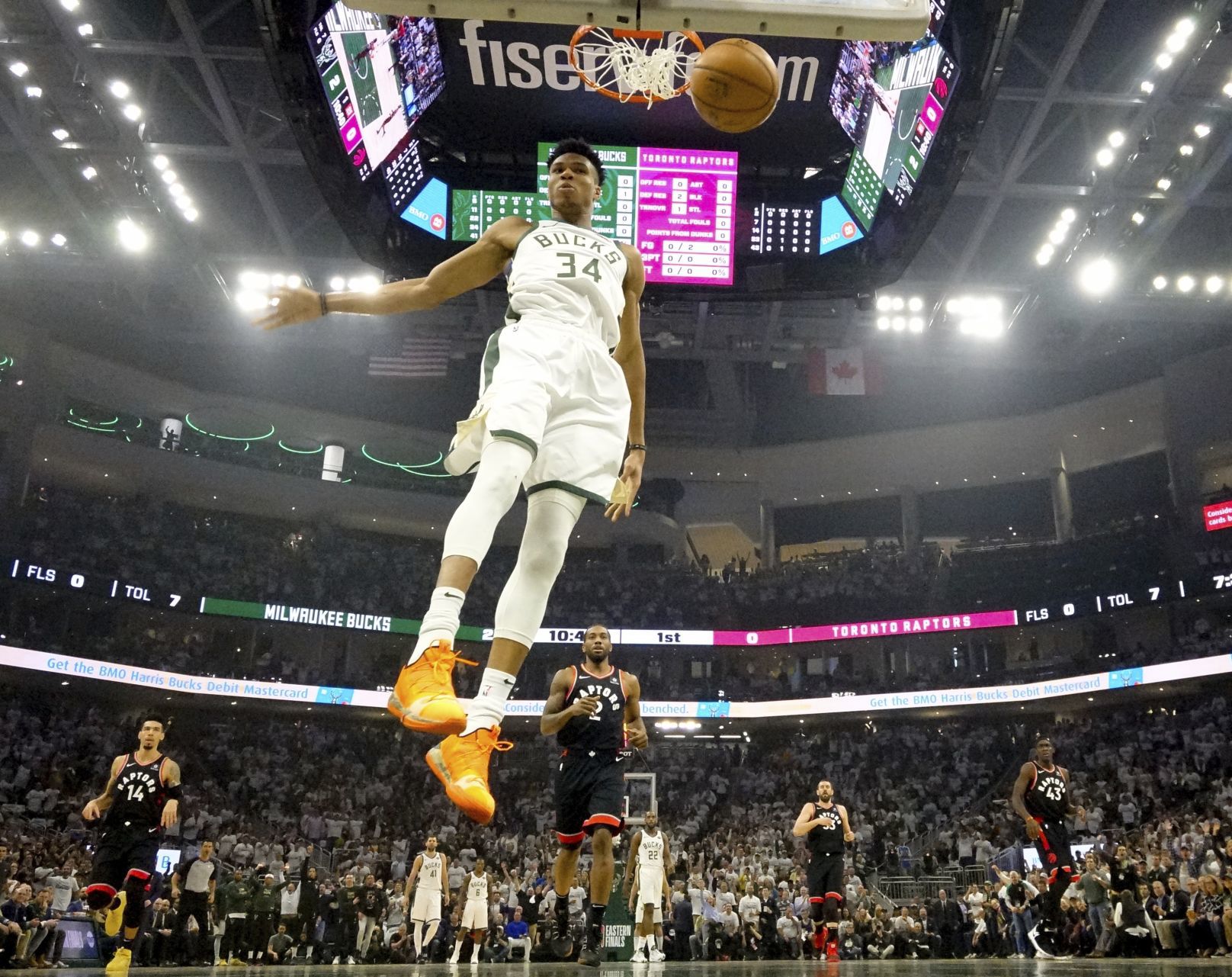 Bucks 108, Raptors 100